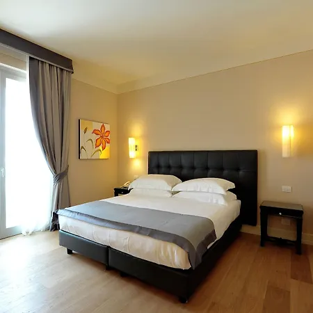 Palazzo San Lorenzo & ホテル 4*
