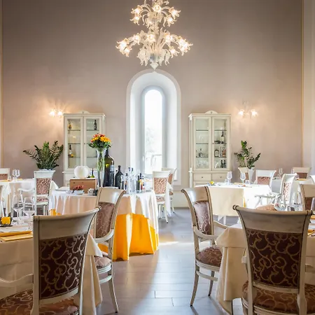 Szálloda Palazzo San Lorenzo & 4*