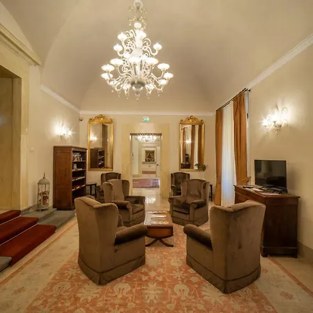 Ξενοδοχείο Palazzo San Lorenzo & 4*