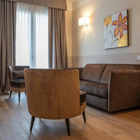 Hotel Palazzo San Lorenzo & Colle Val D'Elsa