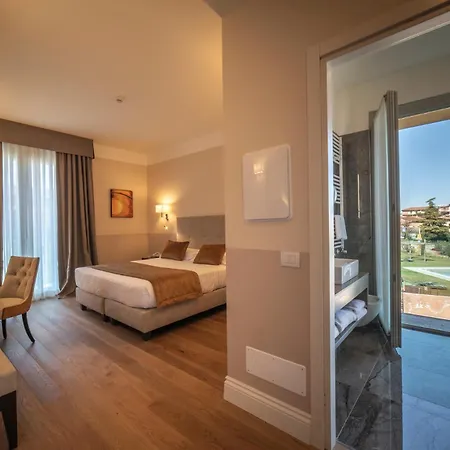 Palazzo San Lorenzo & 4*