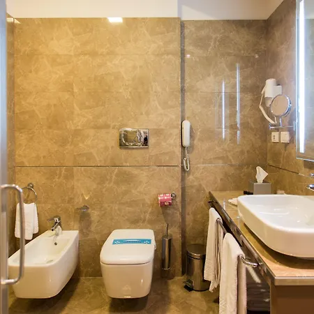 Palazzo San Lorenzo & Hotel 4*