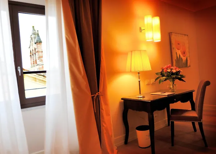 Ξενοδοχείο Palazzo San Lorenzo & 4*