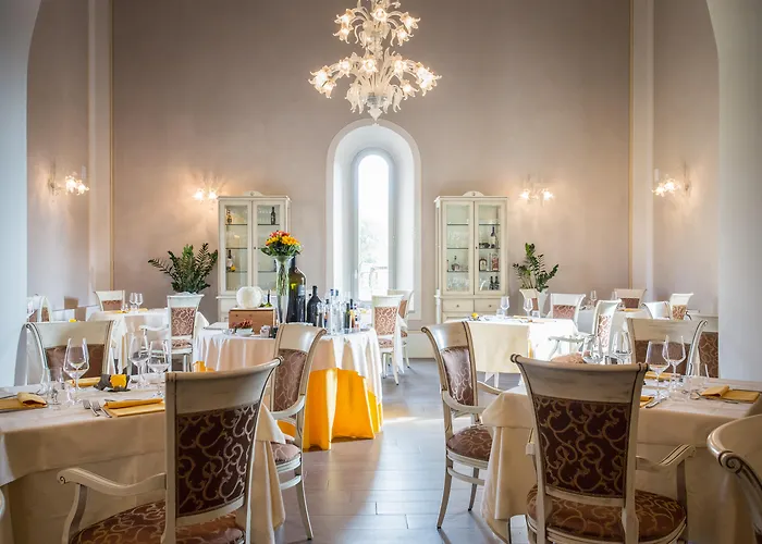 Ξενοδοχείο Palazzo San Lorenzo & 4*