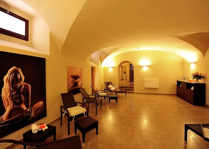 Ξενοδοχείο Palazzo San Lorenzo & 4*